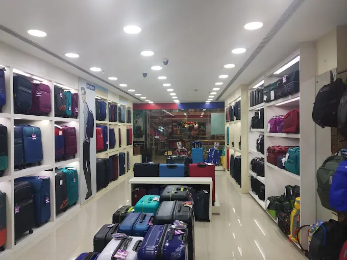 Samsonite / American tourister